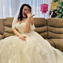 Amor Bridal