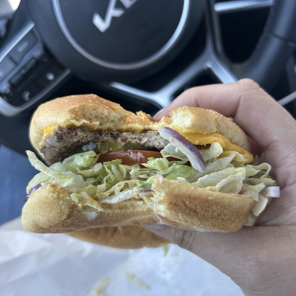 K-R Drive Inn - Cheeseburger - Burgers Near Me - Oakland, Oregon