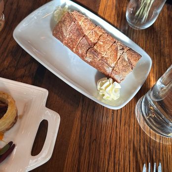 C'est Si Bon! Bistro+Vins - Bread plate - French Near Me - Portland, Oregon C'est Si Bon! Bistro+Vins - Bread plate - French Near Me - Portland, Oregon