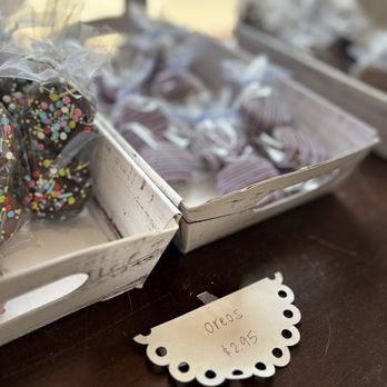 Chocolate Falls - Chocolatiers & Shops Near Me - Menomonee Falls, Wisconsin