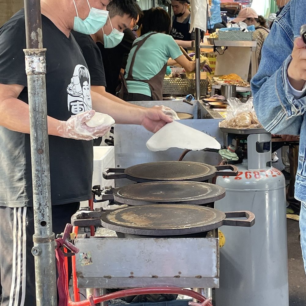 TOP 10 BEST Shopping near Guanqian Rd 18, 黎明里100, Taiwan - Updated 2025 -  Yelp