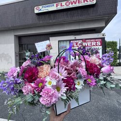 Pioneer Flowers - Always a sweet surprise walking in and having just what I'm looking for be available to grab!