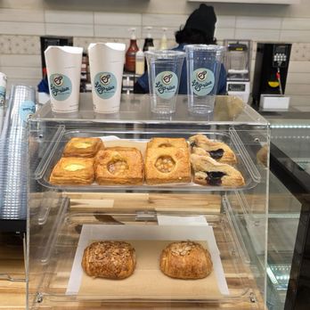La Prisa - Pastries - Coffee & Tea Near Me - San Diego, California