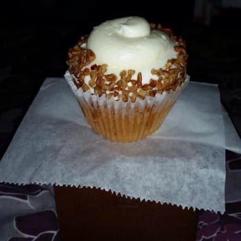 Three Brothers Bakery - The Italian Cream Cupcake - Bakeries Near Me - Houston, Texas Three Brothers Bakery - The Italian Cream Cupcake - Bakeries Near Me - Houston, Texas