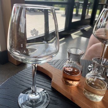 Stone Ashe Vineyard - Wine Tasting ($15 each) - Wineries Near Me - Hendersonville, North Carolina Stone Ashe Vineyard - Wine Tasting ($15 each) - Wineries Near Me - Hendersonville, North Carolina