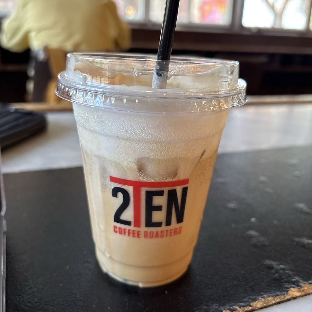 2Ten Coffee Roasters - 16 oz cold brew w/ cherry berry cold foam - Coffee & Tea Near Me - El Paso, Texas 2Ten Coffee Roasters - 16 oz cold brew w/ cherry berry cold foam - Coffee & Tea Near Me - El Paso, Texas