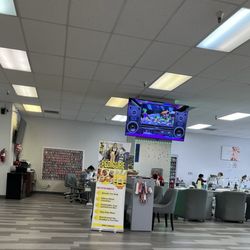 Friendly Nails & Spa