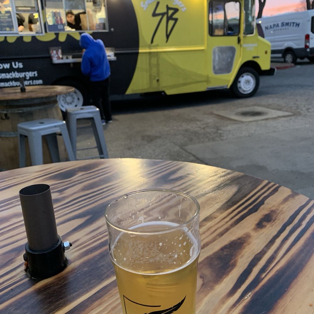 Smack Burgers - Plenty of tables and stools to hangout. - Burgers Near Me - San Jose, California