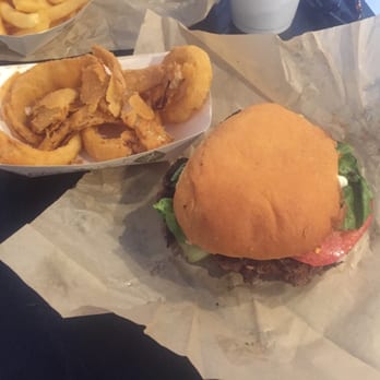 Gil's Broiler & Manske Roll Bakery - 1/2 lb w/ onion rings - Burgers Near Me - San Marcos, Texas Gil's Broiler & Manske Roll Bakery - 1/2 lb w/ onion rings - Burgers Near Me - San Marcos, Texas