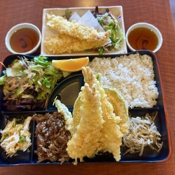 Emon - Beef Teriyaki Bento w/Mixed Tempura (shrimp and vegetable) and extra shrimp tempura - Japanese Near Me - Burbank, California