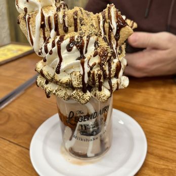 Legendairy Milkshake Bar - Rocky Road Milkshake - Desserts Near Me - New Orleans, Louisiana