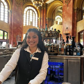 Hotel Paso Del Norte Autograph Collection - Kimberly in the bar! - Hotels Near Me - El Paso, Texas Hotel Paso Del Norte Autograph Collection - Kimberly in the bar! - Hotels Near Me - El Paso, Texas