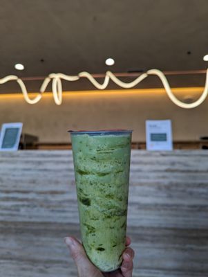 OMOMO TEA SHOPPE by null