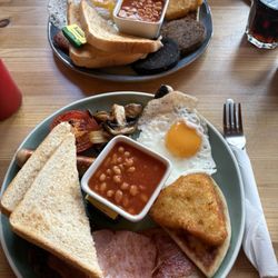 Rose Street Cafe - English breakfast