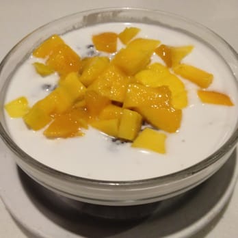 Shooting Star Cafe - Black Sticky Rice with Mango - Desserts Near Me - Oakland, California