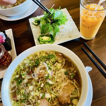 Pho Viet - #18 Pho Tái Chín*- Eye of round & brisket Pho - Vietnamese Near Me - Ashland, Virginia Pho Viet - #18 Pho Tái Chín*- Eye of round & brisket Pho - Vietnamese Near Me - Ashland, Virginia