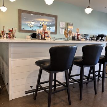 Hustle Bustle - Breakfast & Brunch Near Me - Tucson, Arizona
