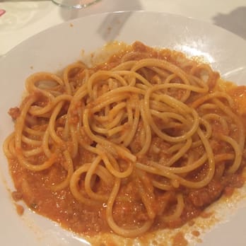 Da Noi Downtown Staten Island - Spaghetti Bolognese - Italian Near Me - Staten Island, New York Da Noi Downtown Staten Island - Spaghetti Bolognese - Italian Near Me - Staten Island, New York
