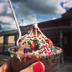 Frosty'S #067 - Small twist w rainbow sprinkles - around $3