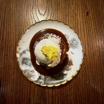 Itsumono Seattle - Mochi sticky toffee pudding - Bars Near Me - Seattle, Washington