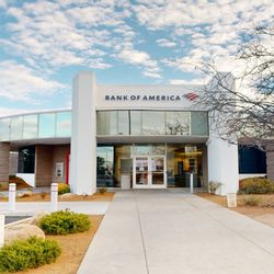 Bank of America Financial Center - Storefront