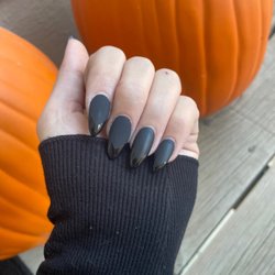 lia nails