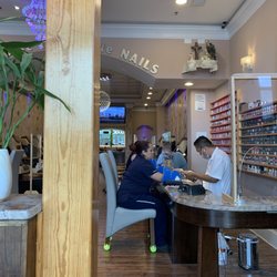 Upstate Nails - Inside