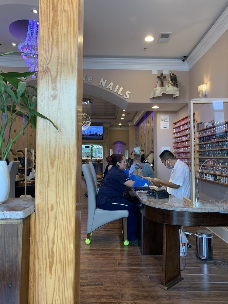 UPSTATE NAILS Updated September 2024 32 Photos & 28 Reviews 150 E