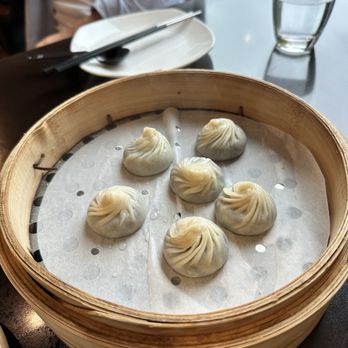Din Tai Fung - Chocolate & Mochi Xiao Long Bao (6 each) - Taiwanese Near Me - Seattle, Washington Din Tai Fung - Chocolate & Mochi Xiao Long Bao (6 each) - Taiwanese Near Me - Seattle, Washington