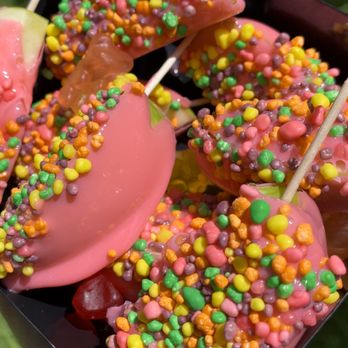Kandy Fruits - Watermelon candy apple slices with nerds - Candy Stores Near Me