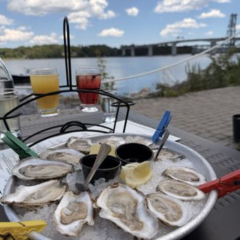 OystHERS Raw Bar & Bubbly - Oysters flight - Live/Raw Food Near Me - Bath, Maine OystHERS Raw Bar & Bubbly - Oysters flight - Live/Raw Food Near Me - Bath, Maine