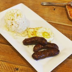 Hapag Filipino Cuisine - Longsilog