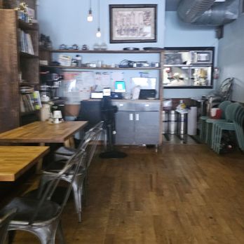 Uma's - Dinning room - Russian Near Me - Rockaway Beach, New York