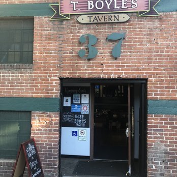 T. Boyles Tavern - Pubs Near Me - Pasadena, California