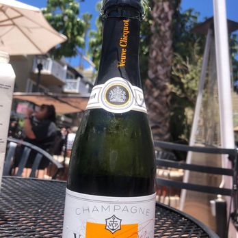Cafe Metropole - Felt frisky for the 4th and got some Veuve! - Sandwiches Near Me - Avalon, California Cafe Metropole - Felt frisky for the 4th and got some Veuve! - Sandwiches Near Me - Avalon, California
