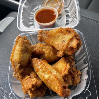 Chowology: Asian Kitchen - Asian Zing Wings - Asian Fusion Near Me - Pembroke Pines, Florida