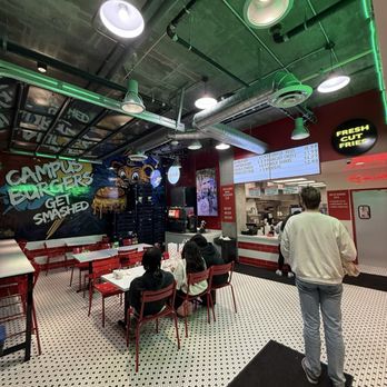 Campus Burgers - Inside - Burgers Near Me - Berkeley, California Campus Burgers - Inside - Burgers Near Me - Berkeley, California