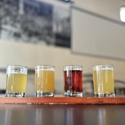 The Courthouse Self-Pour Beer & Wine - Self-pour flight!