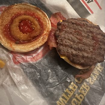 Carl's Jr - Single Western Bacon Cheeseburger® - Fast Food Near Me - Azusa, California Carl's Jr - Single Western Bacon Cheeseburger® - Fast Food Near Me - Azusa, California