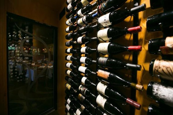 Max's Bistro & Bar by null
