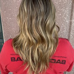 Obviouslybry Hair and Skin