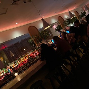 Sunroom - Cocktail Bars Near Me - Orlando, Florida Sunroom - Cocktail Bars Near Me - Orlando, Florida