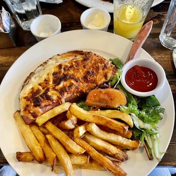 Oscar's Place - Croque Monsieur Sandwich - Modern European Near Me - New York, New York