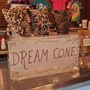 Kirk's 1890 Ice Cream Parlor - Ice Cream & Frozen Yogurt Near Me - Myrtle Beach, South Carolina