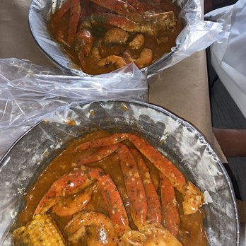 Cajun Boil - 1/2 lb snow crab legs and shrimp with corn and potatoes - Cajun/Creole Near Me - Miami, Florida