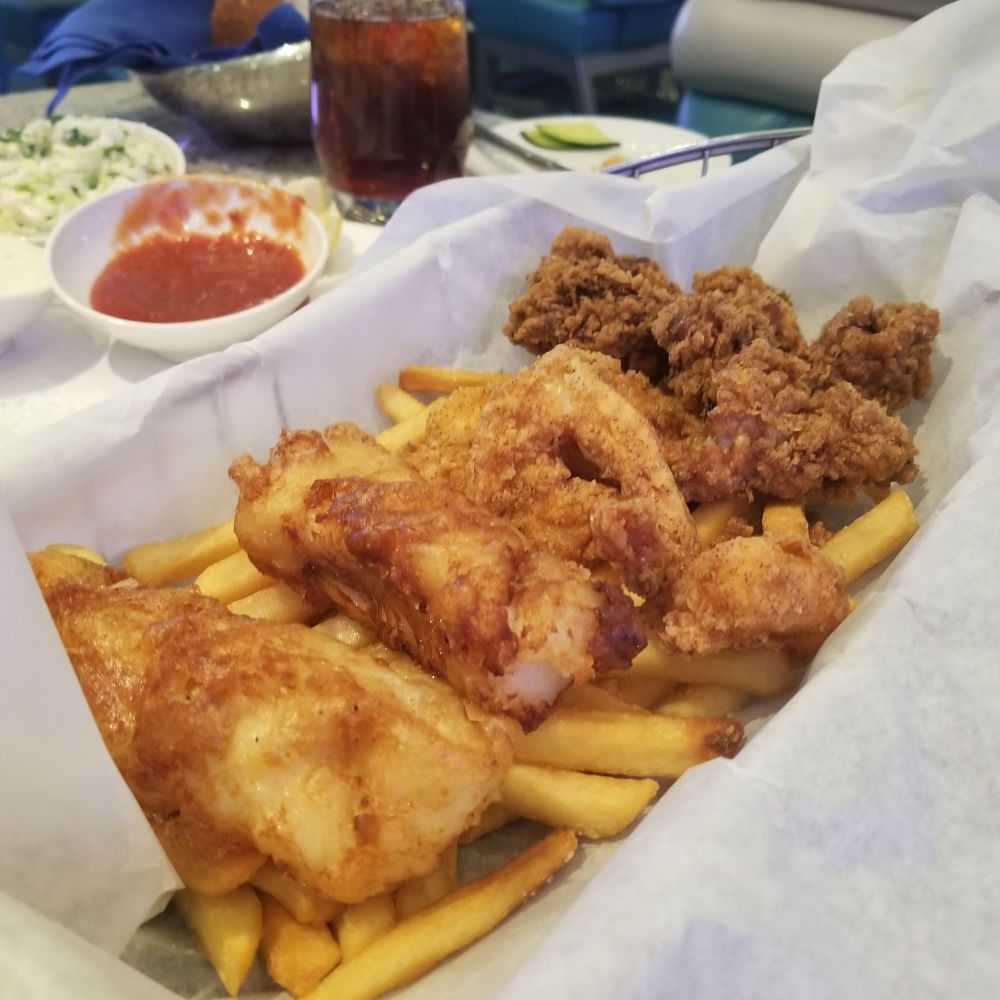 Oceano - Fried combo platter with fish, shrimp, and oysters. Everything was seasoned and friend perfectly! - Seafood Near Me - Reno, Nevada Oceano - Fried combo platter with fish, shrimp, and oysters. Everything was seasoned and friend perfectly! - Seafood Near Me - Reno, Nevada