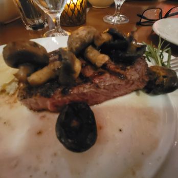 Switchback Grille - Mushrooms on 18oz Ribeye - Bars Near Me - Springdale, Utah