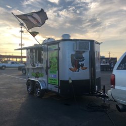 zombie wings - The food truck