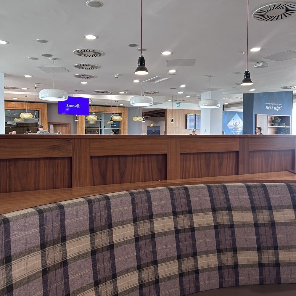 Upperdeck Lounge Glasgow Airport - Airport Lounges Near Me