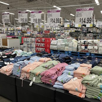 BJ's Wholesale Club - Rearranged the clothes a bit. - Wholesale Stores Near Me - Orlando, Florida BJ's Wholesale Club - Rearranged the clothes a bit. - Wholesale Stores Near Me - Orlando, Florida